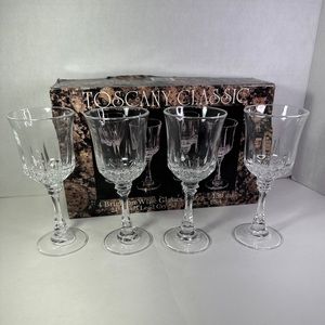 Toscany Classic 4 Brighton clear wine glasses 6 oz. Made in USA